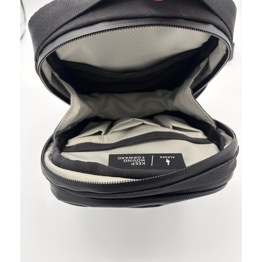 Alpaka Metro Sling V2 Black Weatherproof Tech Crossbody Bag Axoflux 300D - Picture 5 of 9